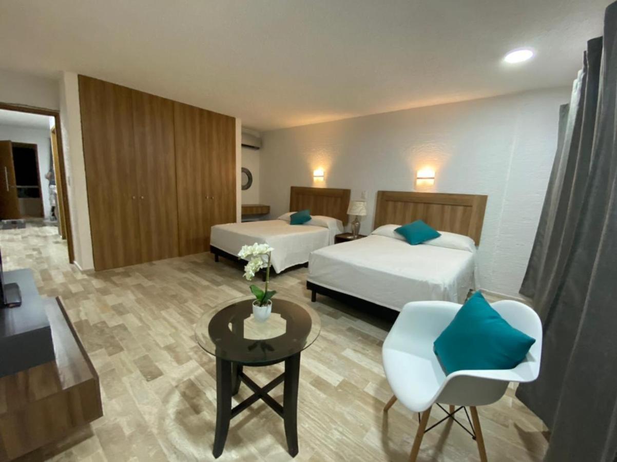 Dual View Ocean Front * Cancun