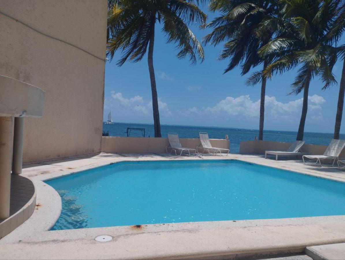 Oceanview Hopelchen Cancun