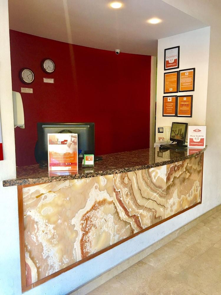 Hotel Ambiance 4*