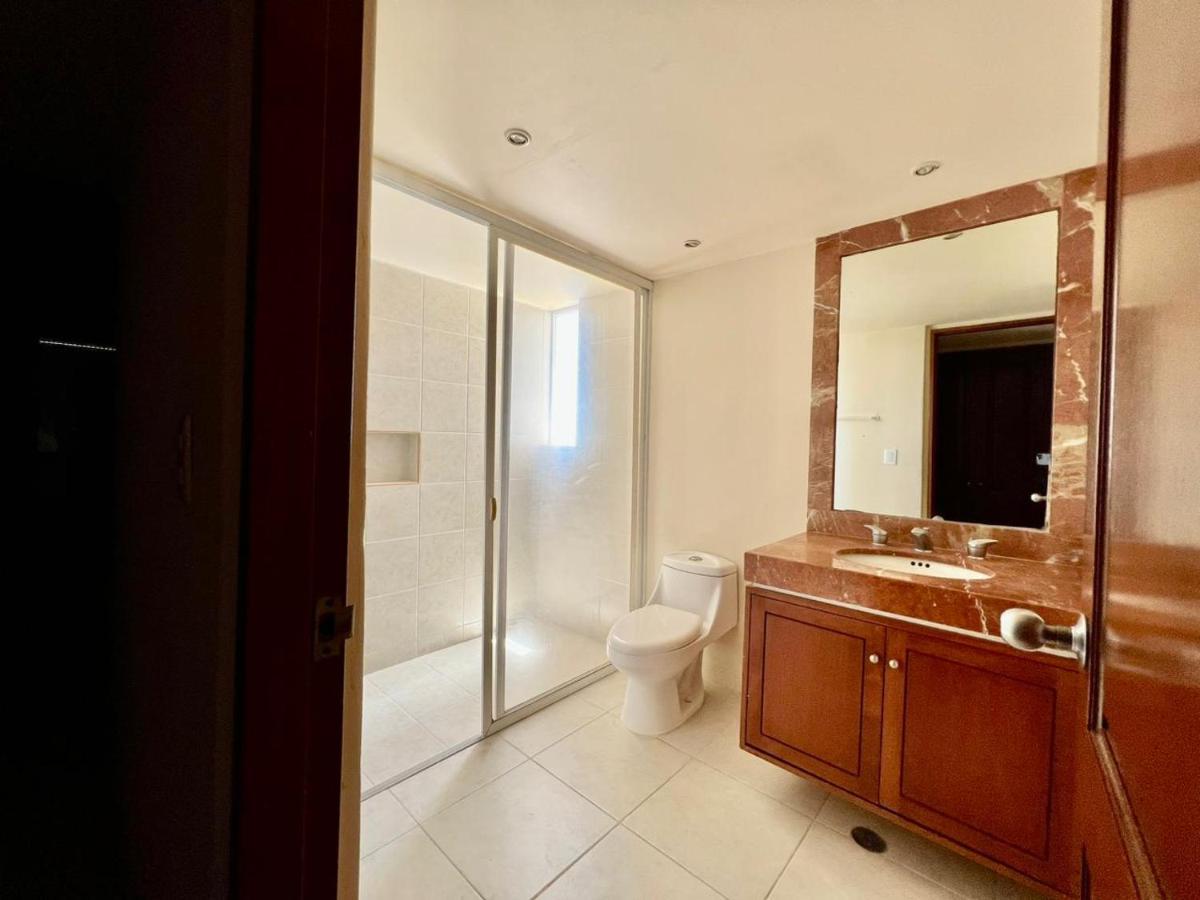 Apartment Waterfront Zone, Pool & Wi-fi Cancun