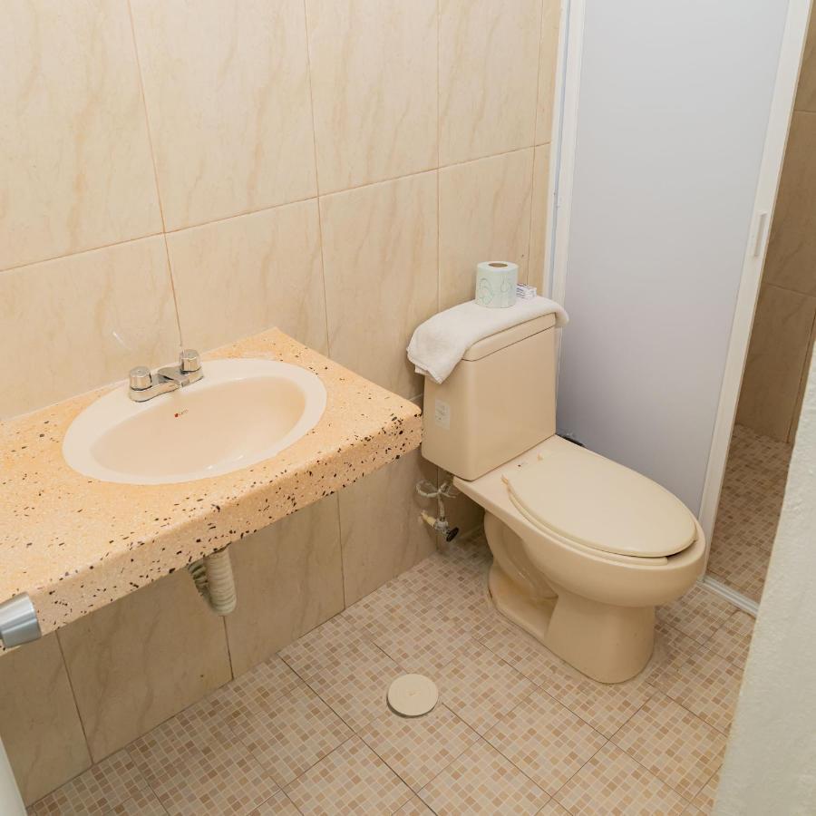 Hotel Las Palmas En Laurel Hotel 3*