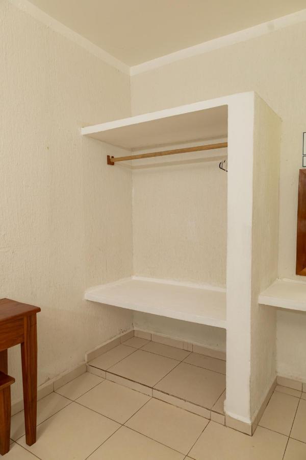 Hotel Las Palmas En Laurel Hotel 3*