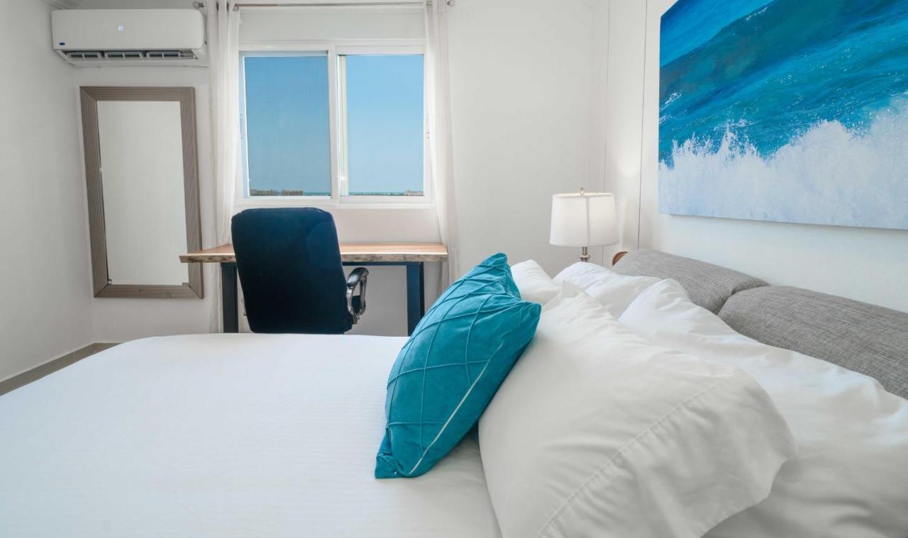 Three-bedroom - The Castle Iii Apartment