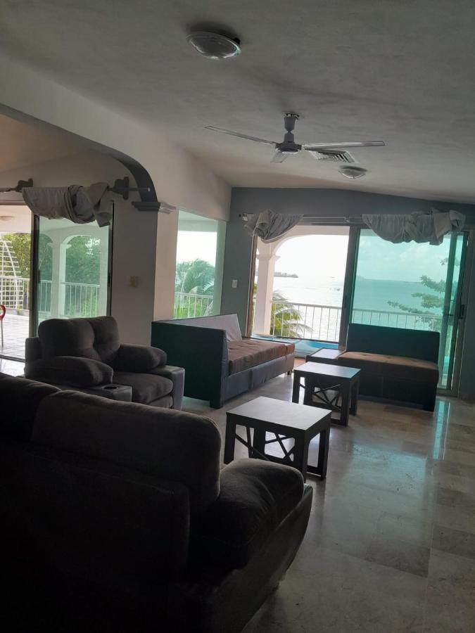 Large Penthouse On Lagoon, Fantastic Views, Across From Hostel Cancun