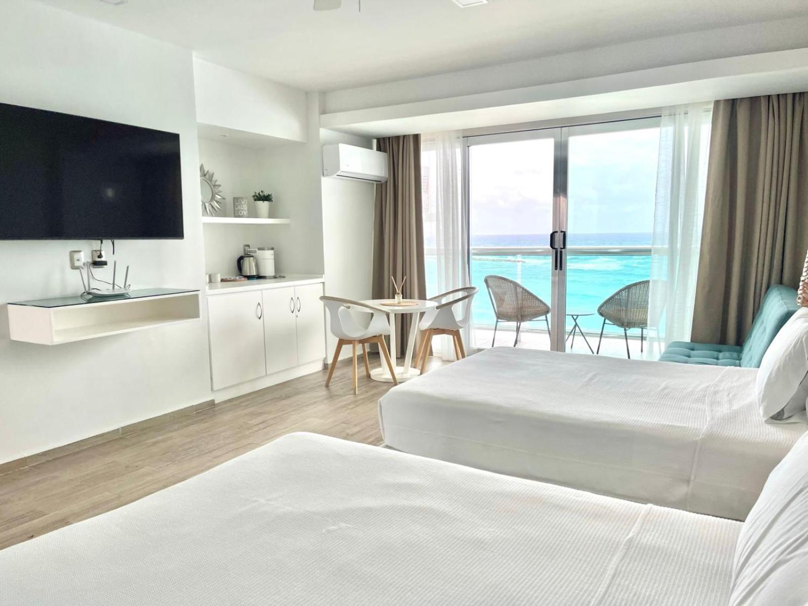 Aparthotel The Oceanfront By Casa Paraiso Cancun