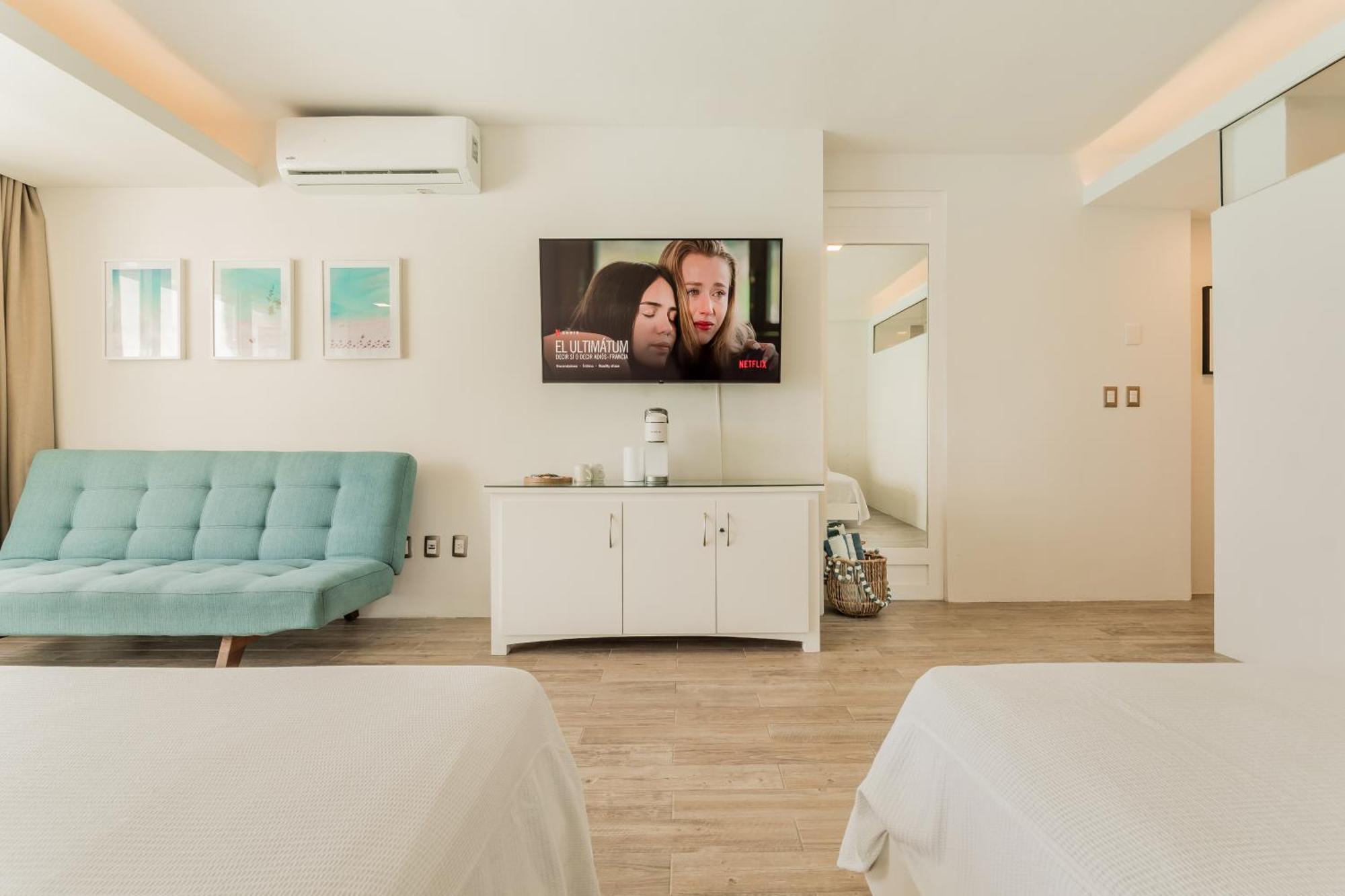 Aparthotel The Oceanfront By Casa Paraiso *