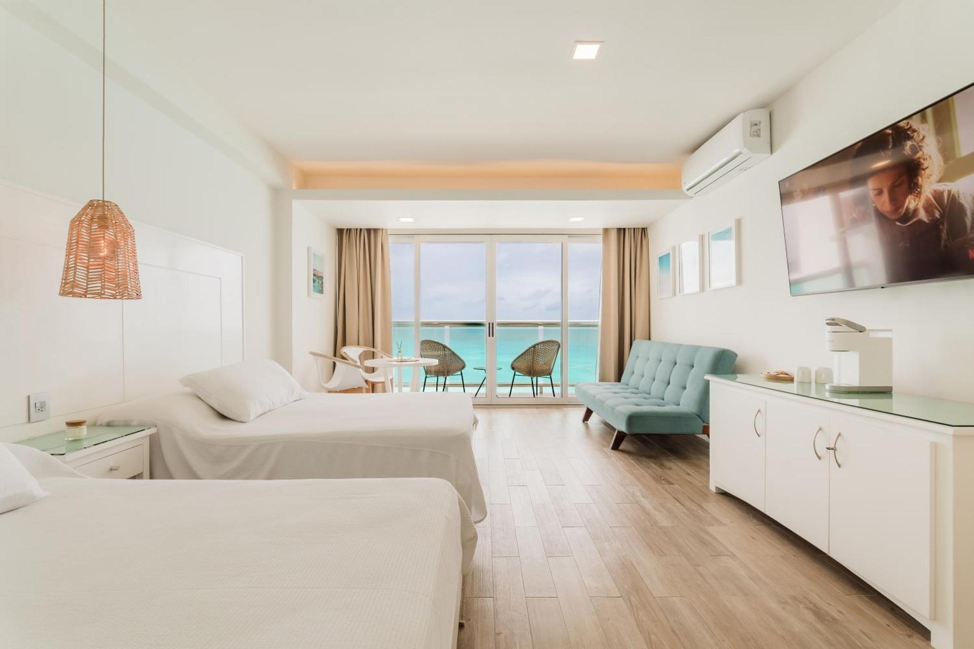 The Oceanfront By Casa Paraiso