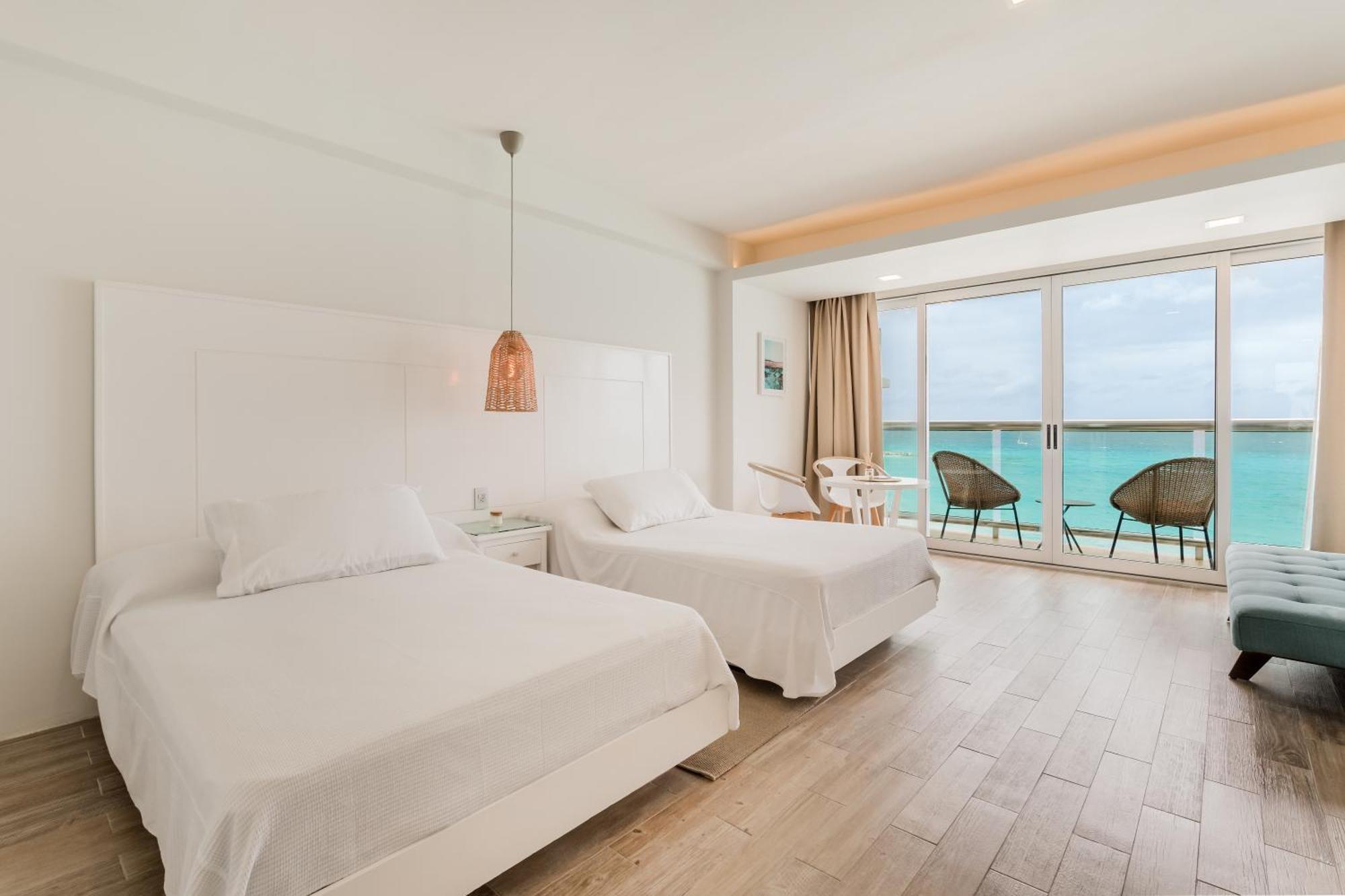 Aparthotel The Oceanfront By Casa Paraiso Cancun