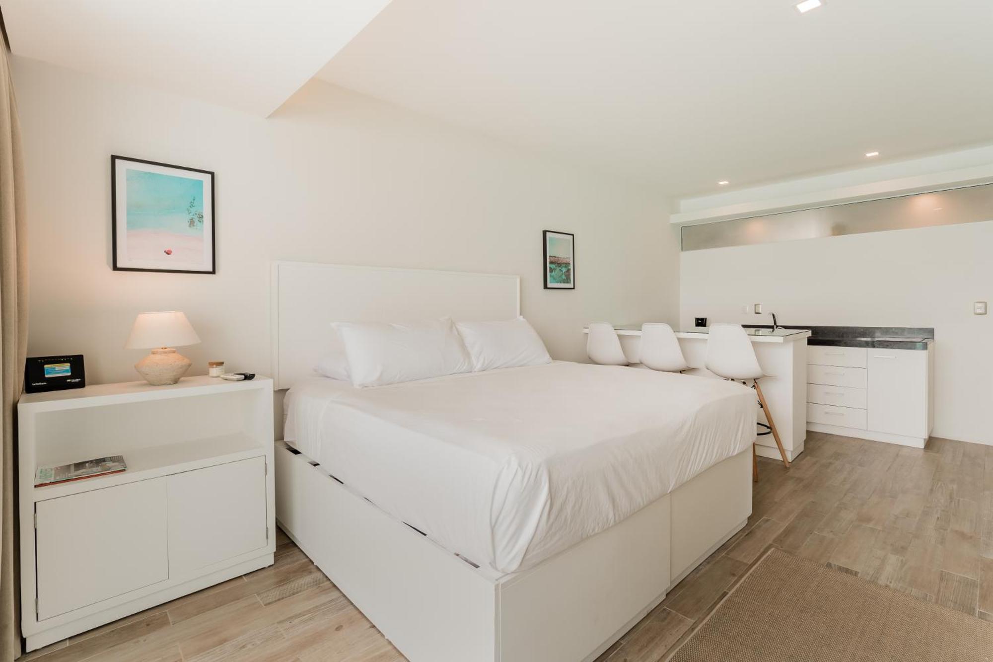 The Oceanfront By Casa Paraiso