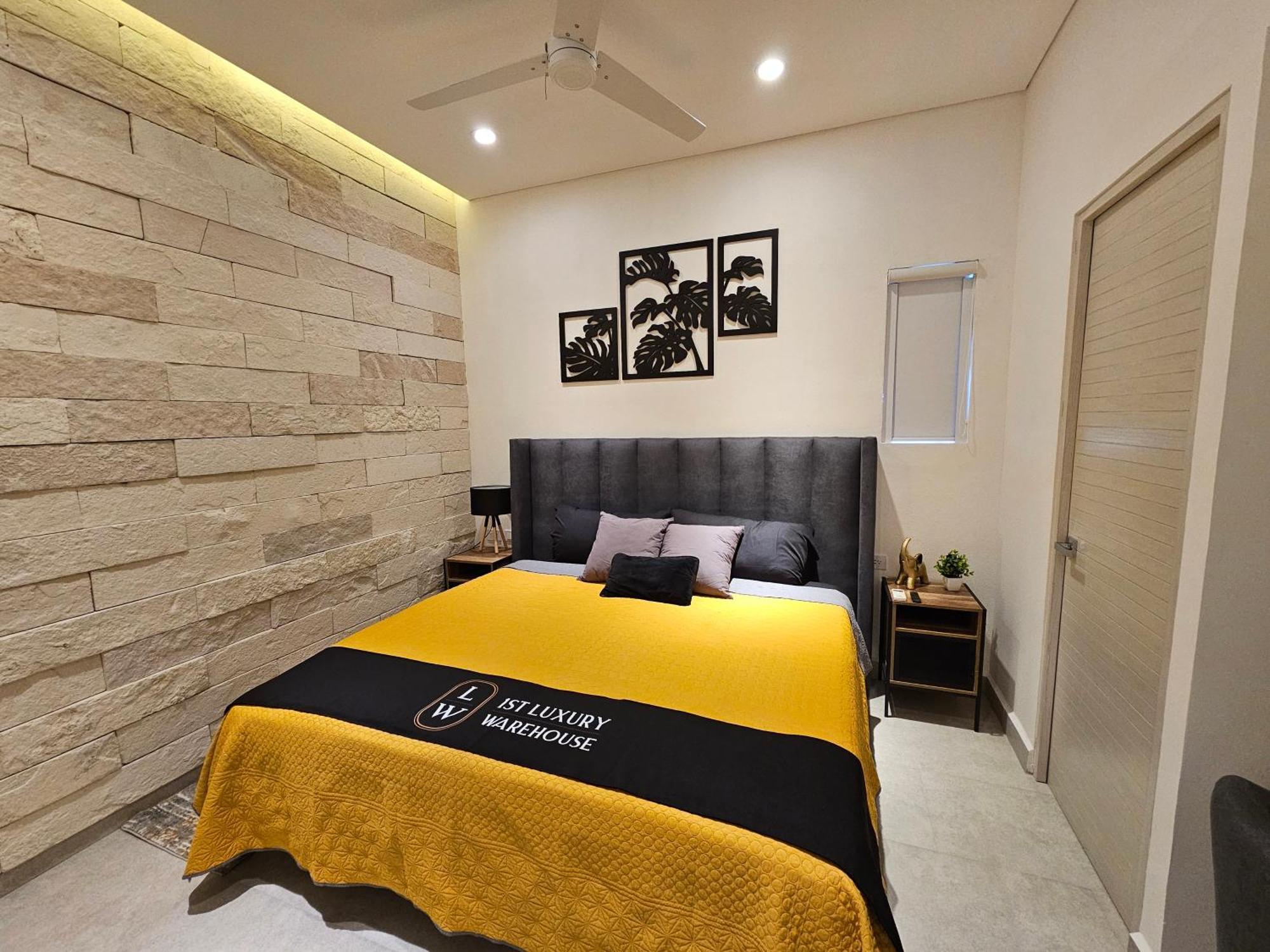 1st Luxury Warehouse Apartment Cancún