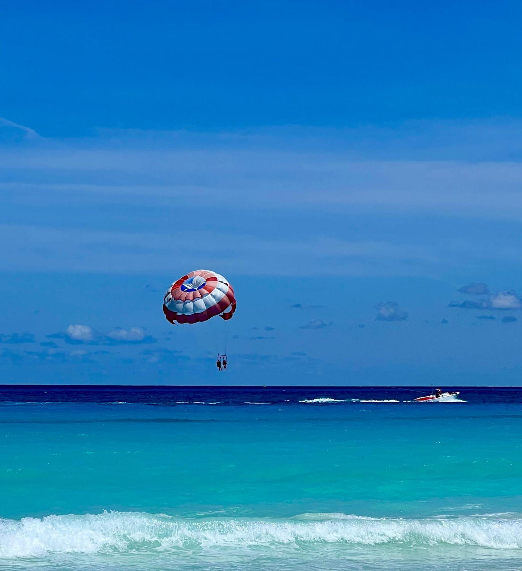 Beachside Apartment Cancun