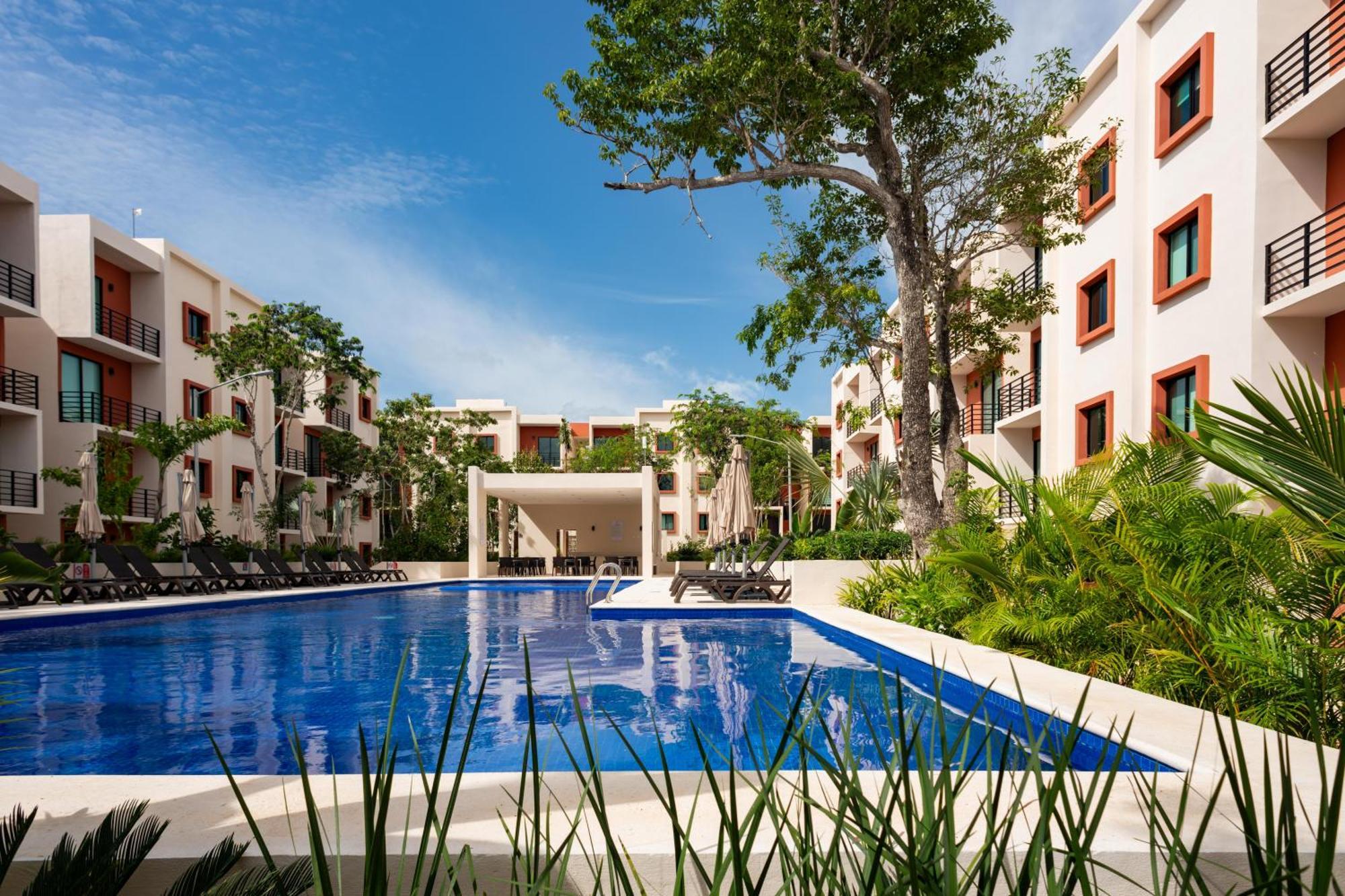 2br Moderno En Residencial Ombu Cancun