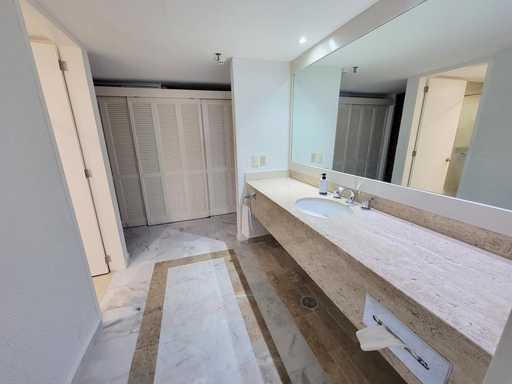 Beachfront Getaway * Cancun