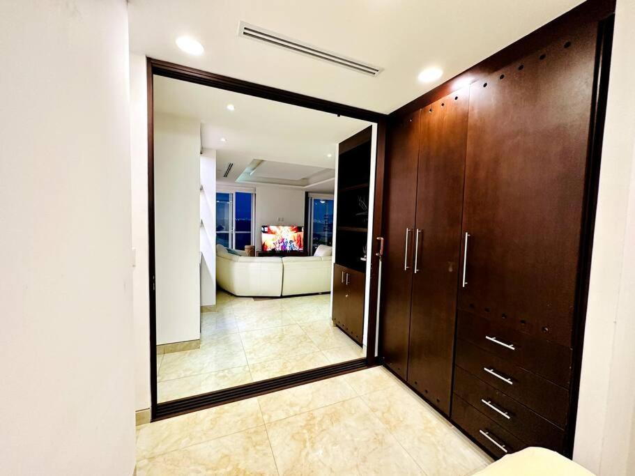 Apartment Punta Me Luxury Beach Front & Nice Sea View