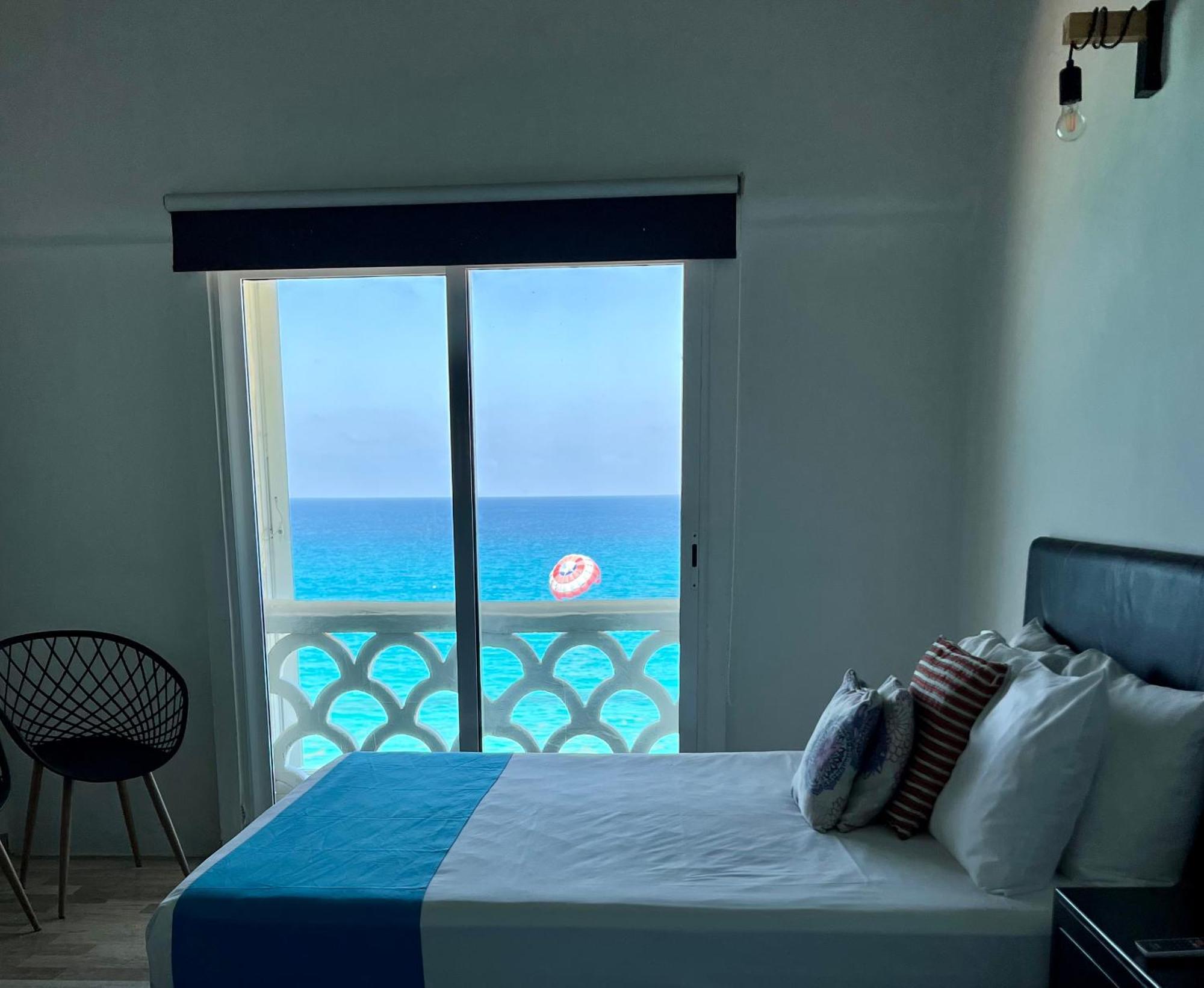 Beachside * Cancun