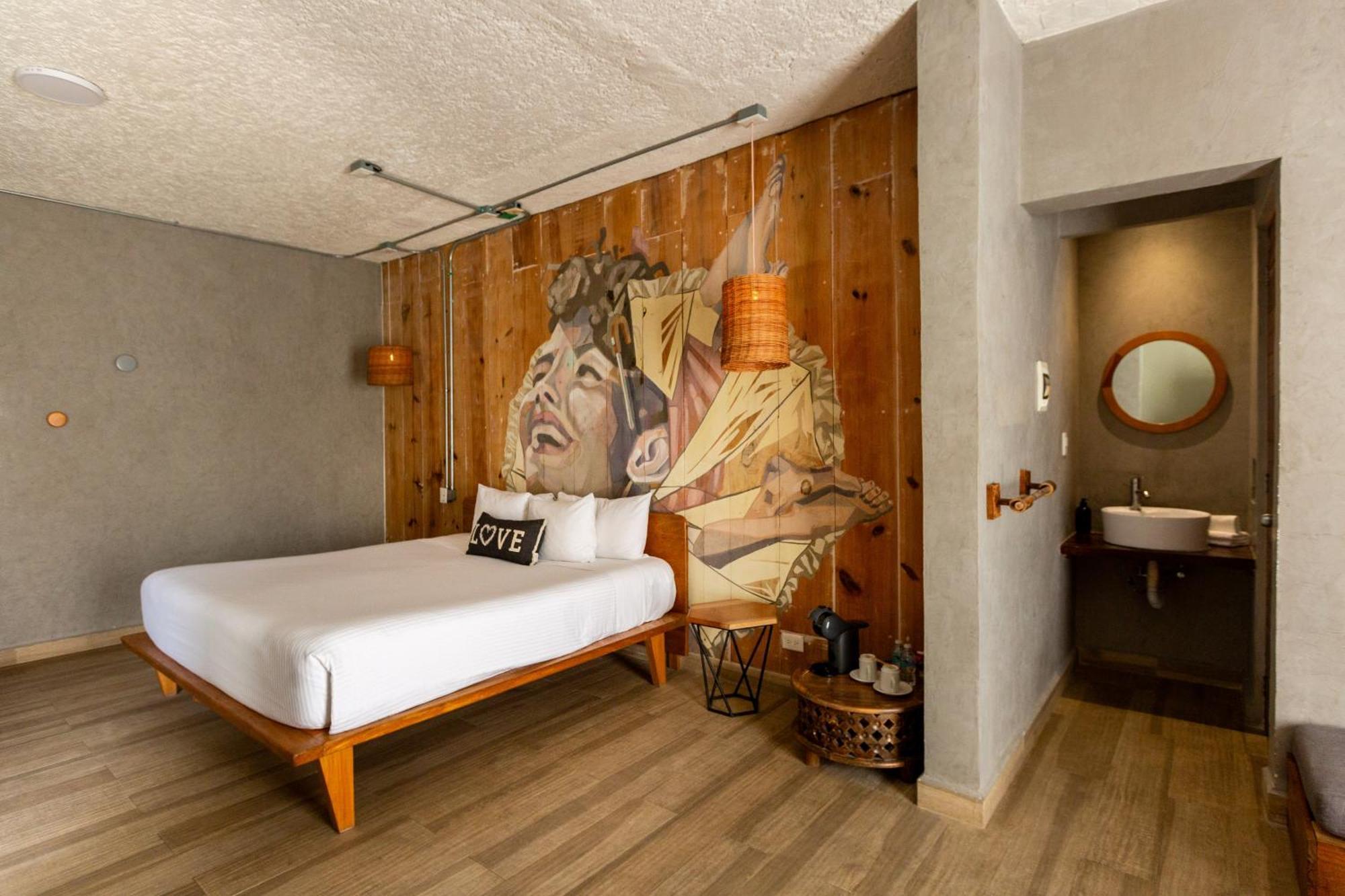 Hotel Selina Downtown Cancun