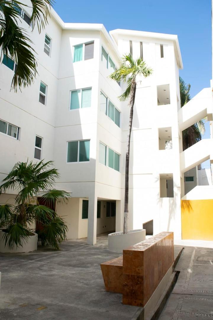 New Oasis Sunsets & Comfort Near The Beach Apartment