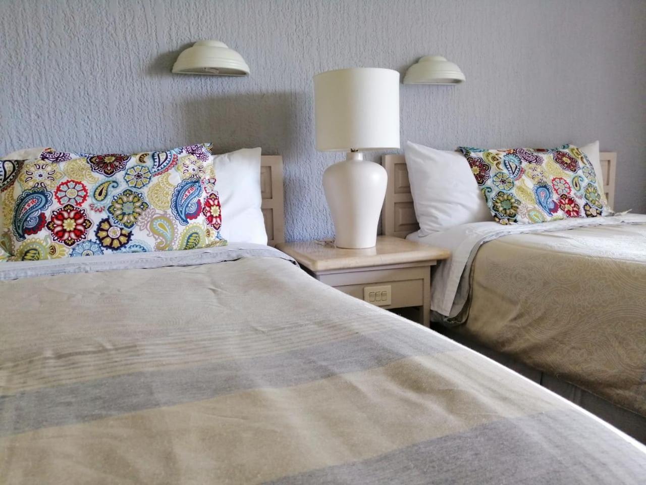 Beachfront Getaway Aparthotel *