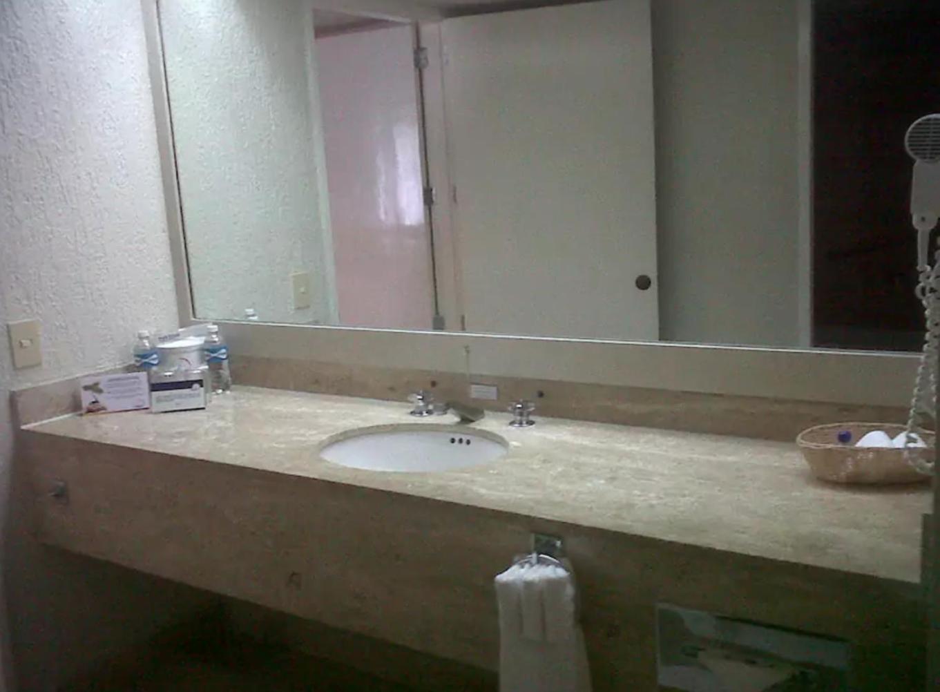 Aparthotel Beachfront Getaway Cancun
