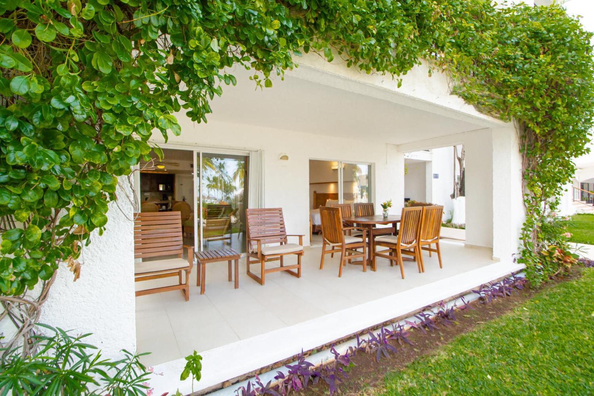 Beachscape Kin Ha Villas&suites