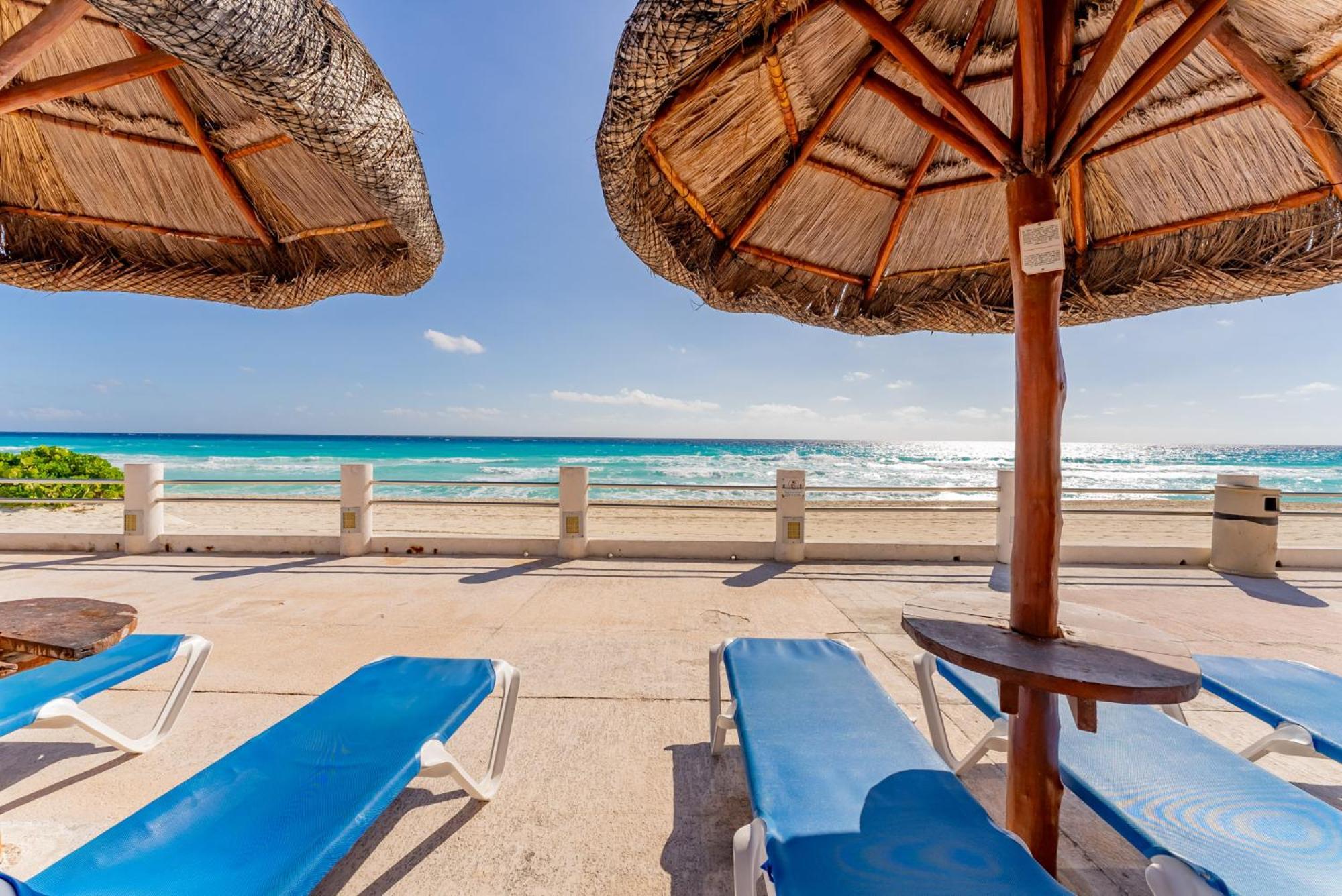 Apartment Sparkling Ocean View In Cancún