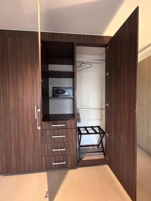 Bella & Vista Apartment