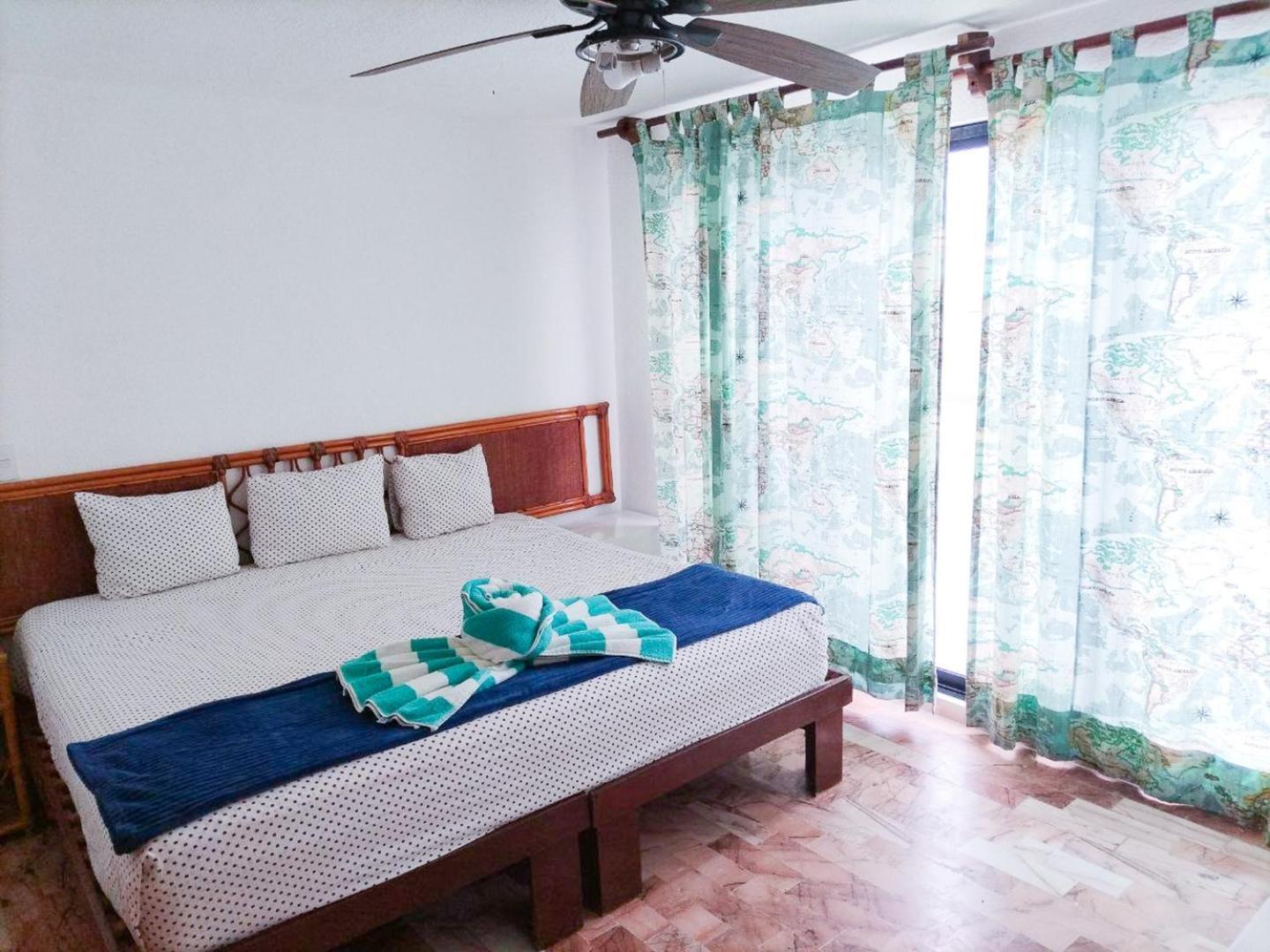 Ocean View, 3 King Beds, Balcony Cancun