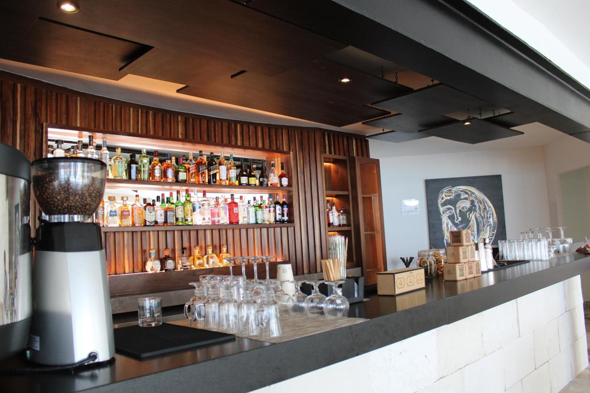 Hotel Cyan & 4*