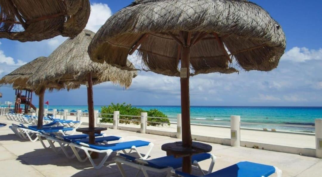 Ocean View Front Cancun