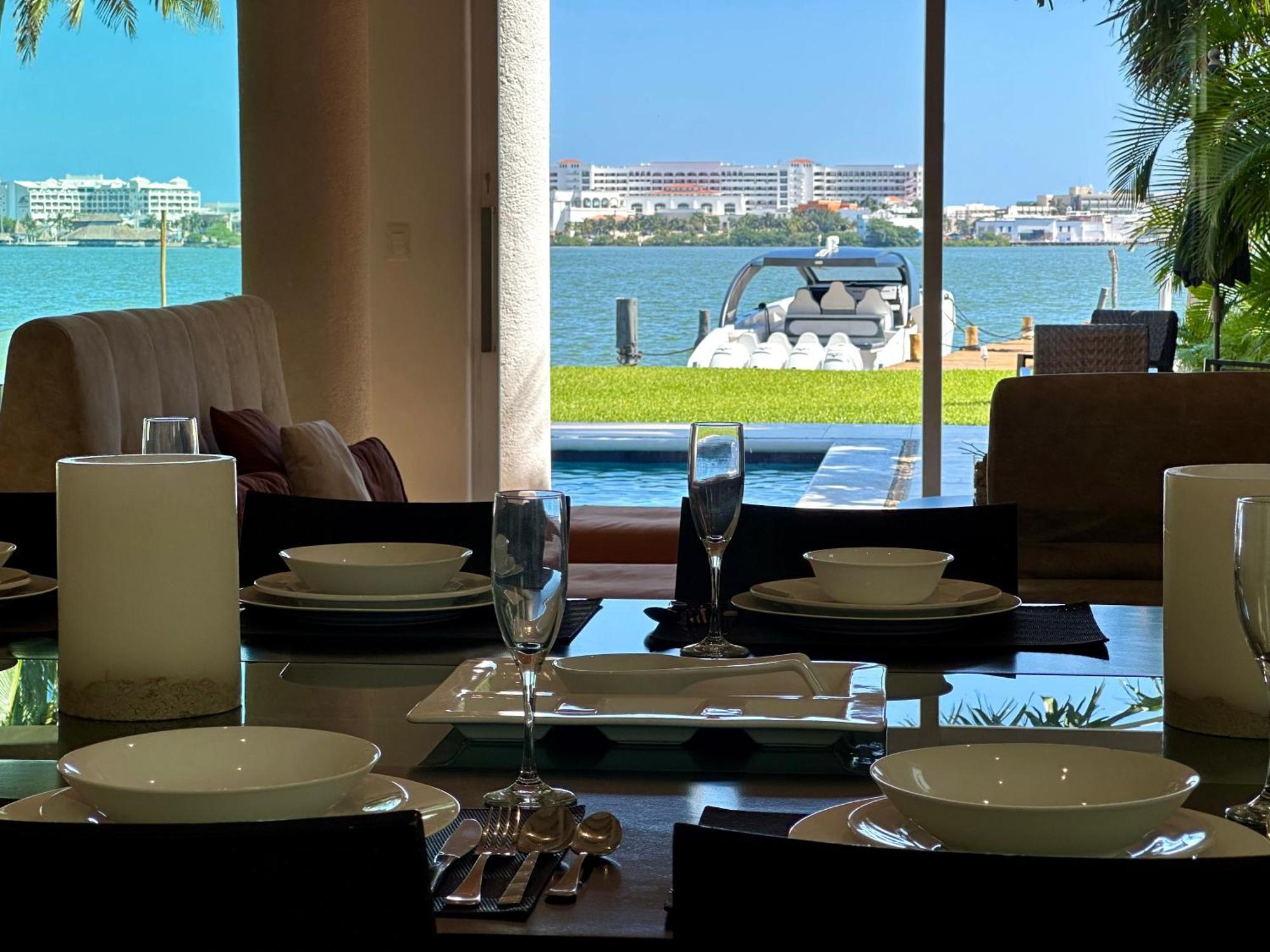 Don Village - 5br Luxury Waterfront Private By Solmar * Cancun