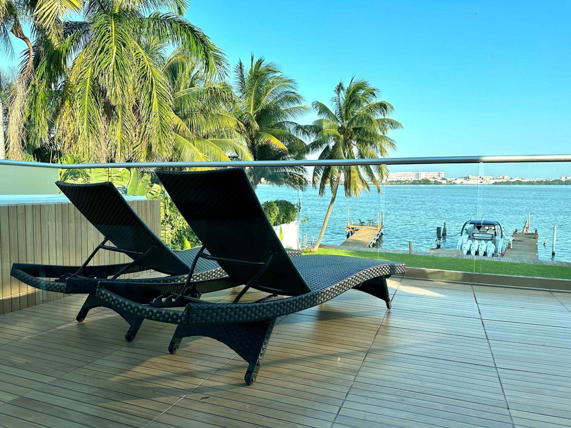Apartment Don Village - 5br Luxury Waterfront Private By Solmar *