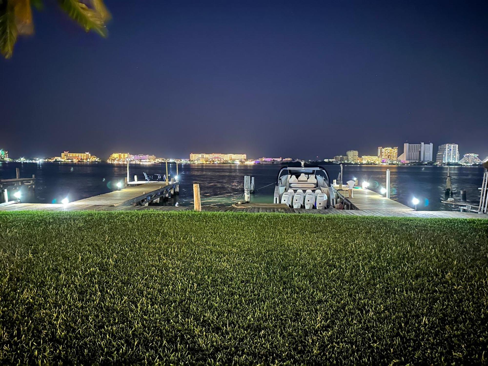 Don Village - 5br Luxury Waterfront Private By Solmar *
