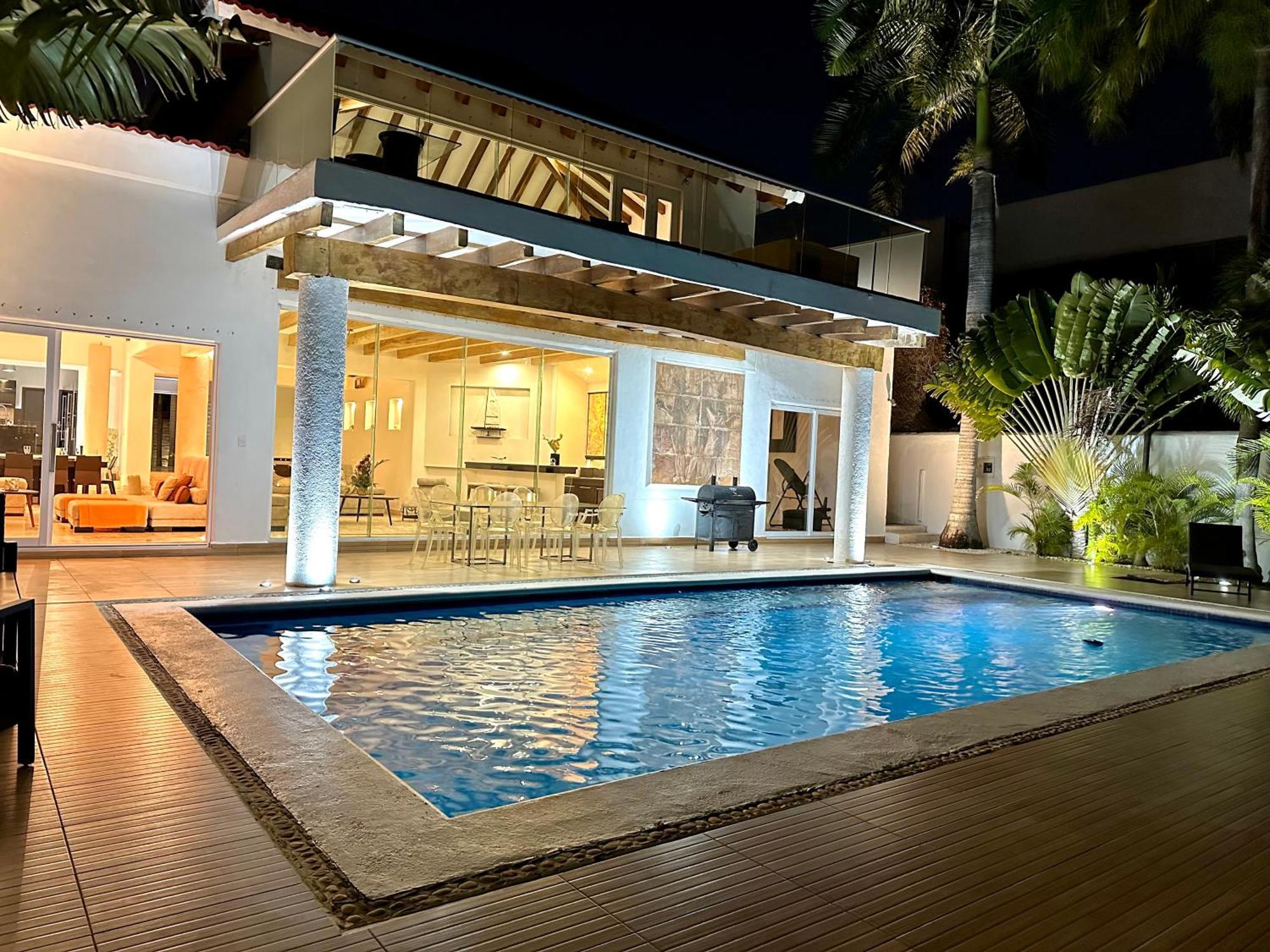 Apartment Don Village - 5br Luxury Waterfront Private By Solmar *