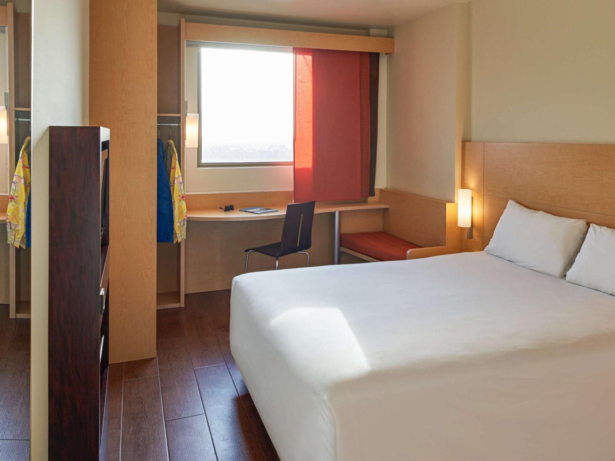 Ibis Centro