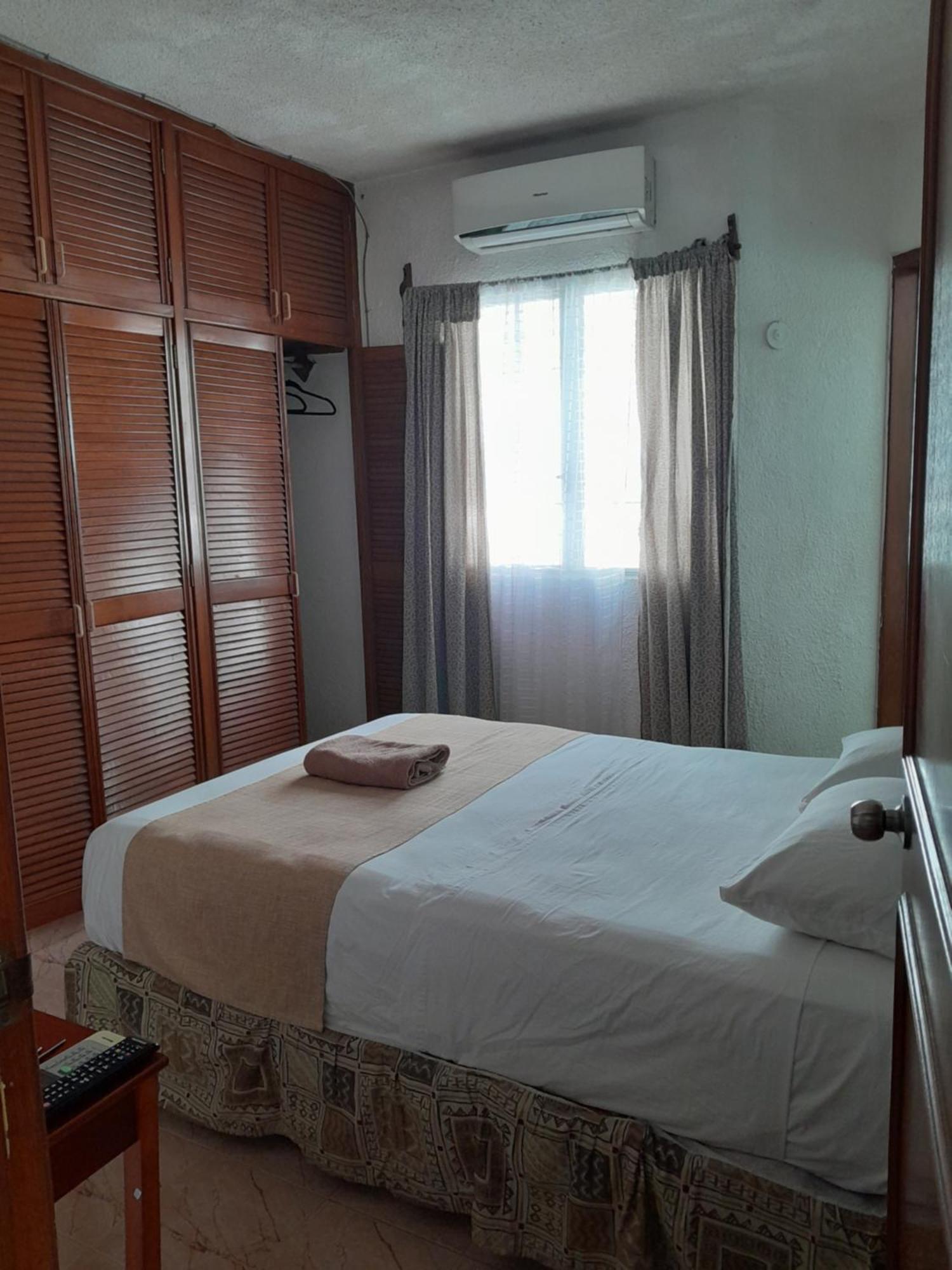 Room In Cancun Stadium Holiday home *