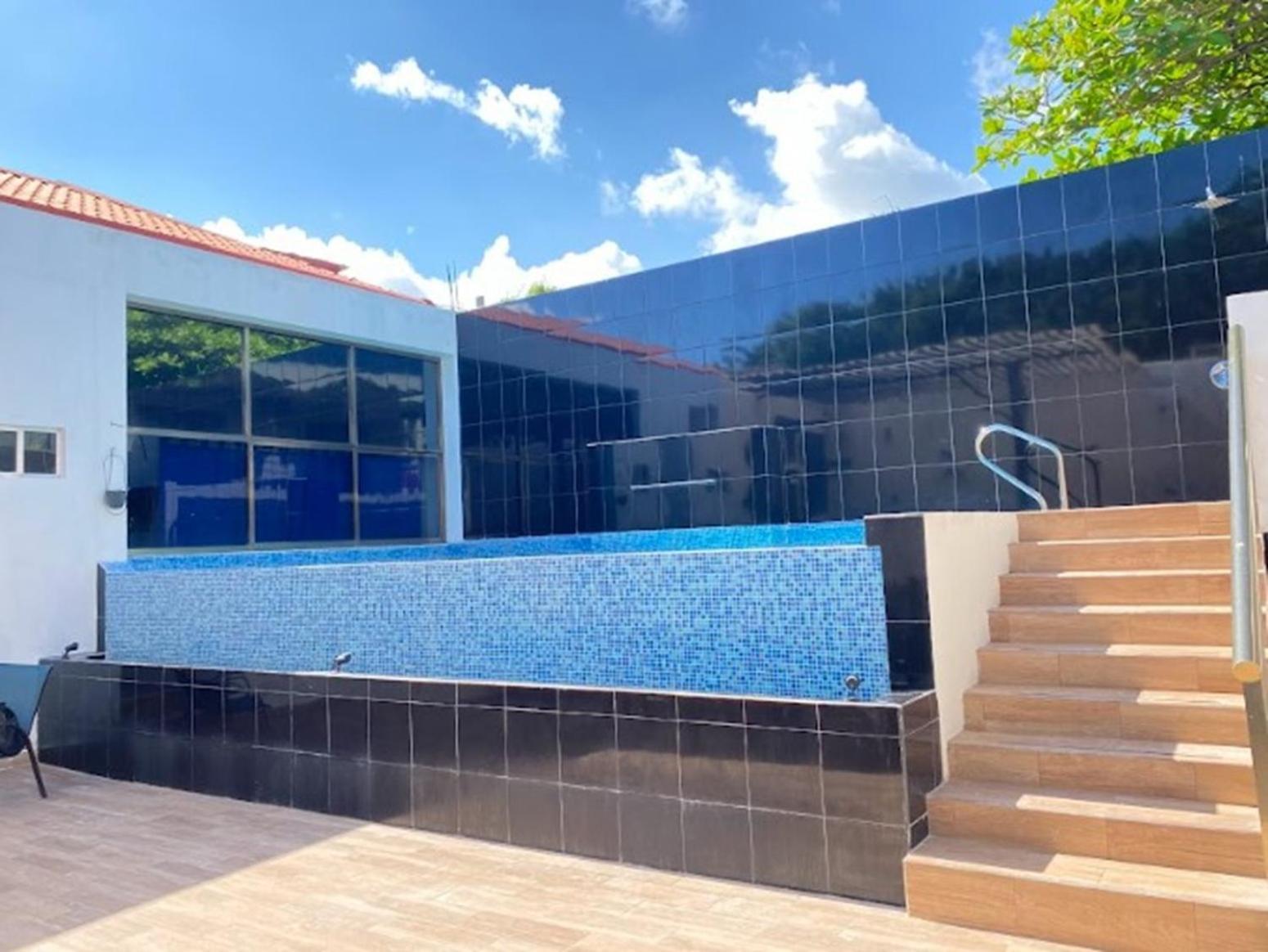 Balam, Dowtown Affordable Cancun
