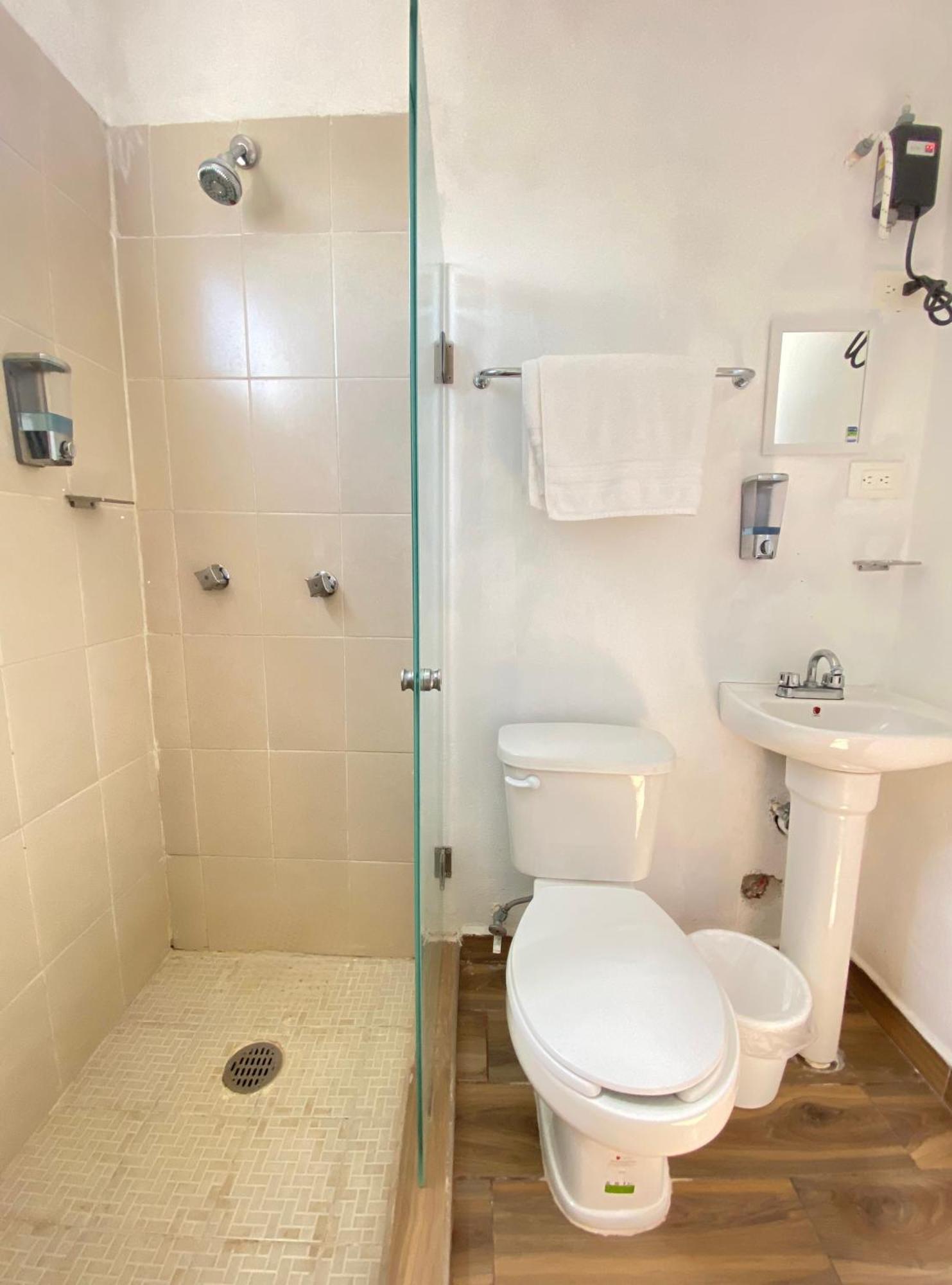 Balam, Dowtown Affordable Hotel