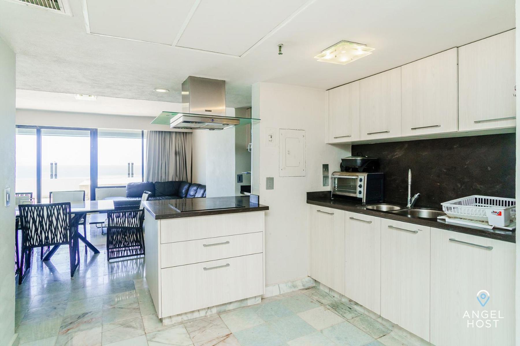Holiday home Fabulous Oceanview Access To & Pools *