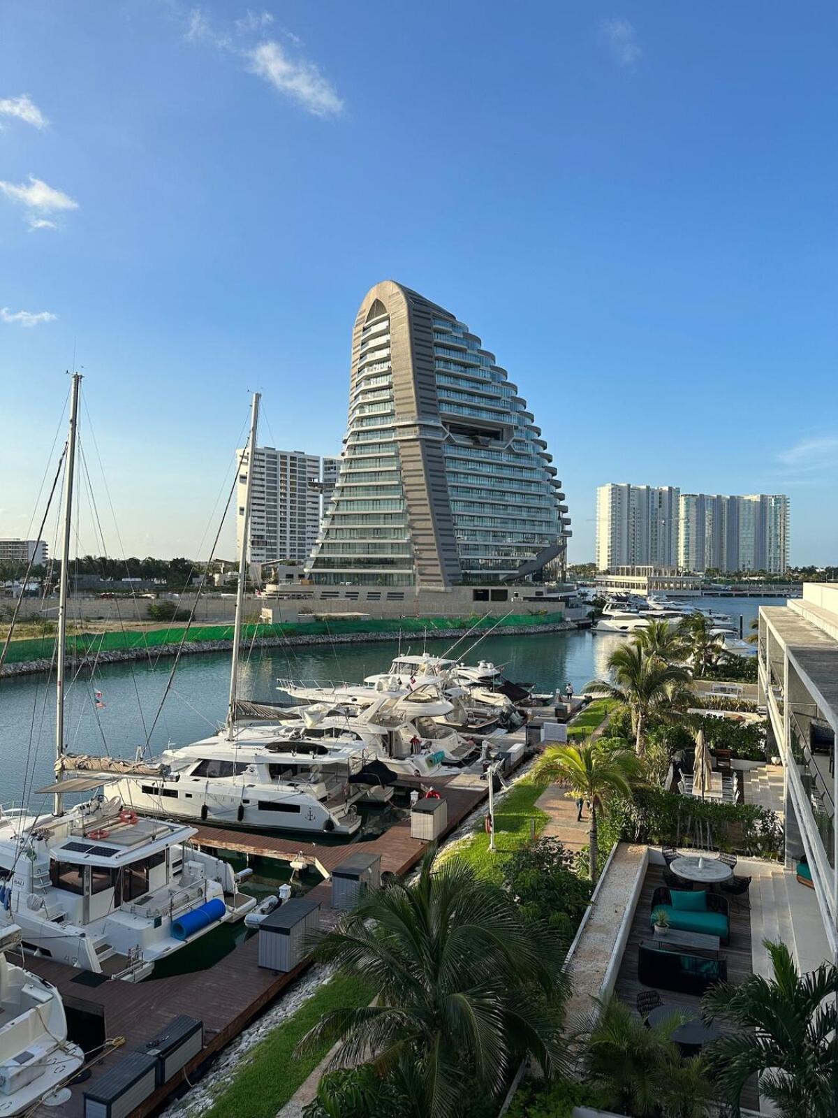 Departamento De Lujo En Apartamento Cancún