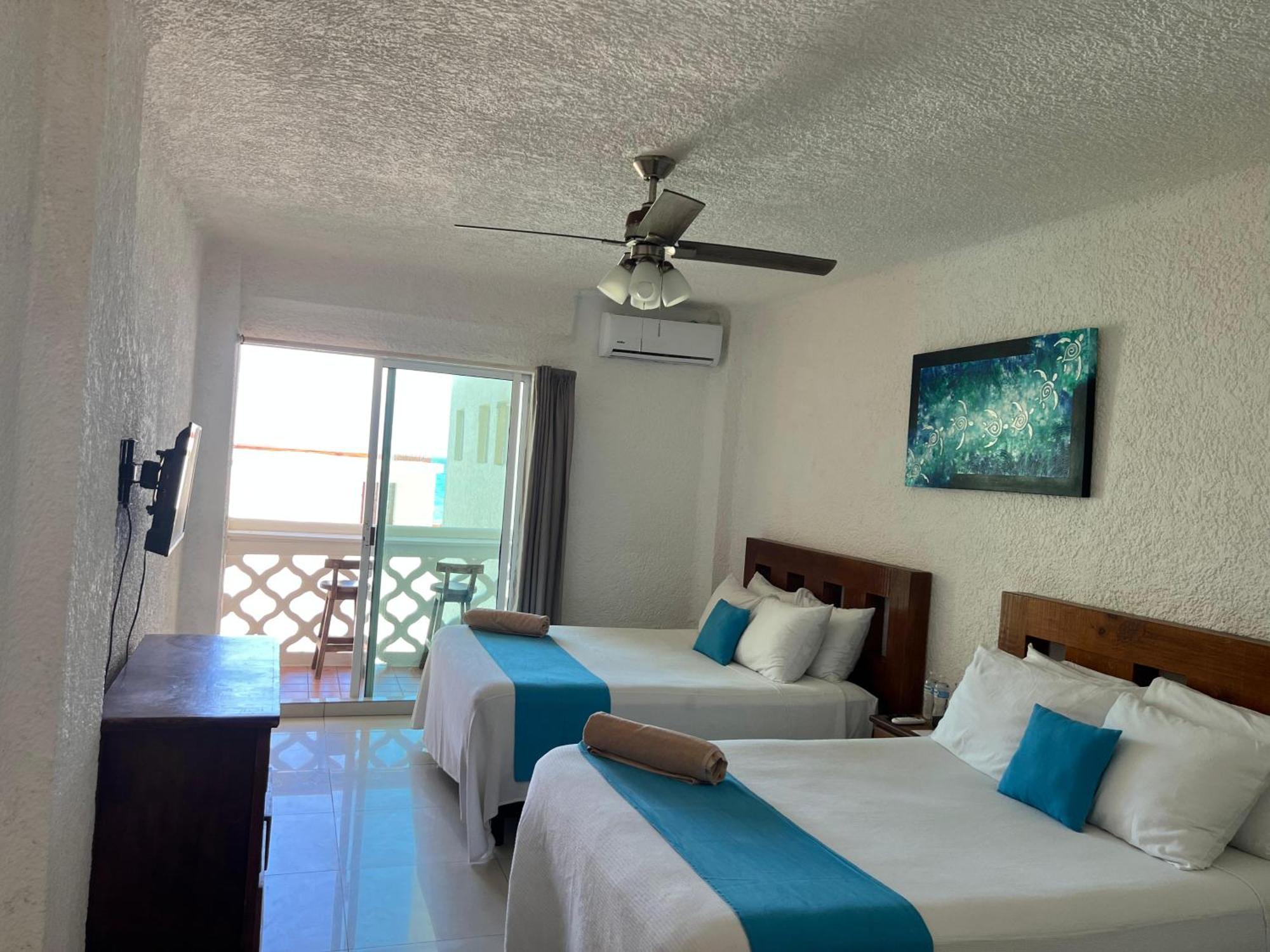 Plaza Estudios Frente Al Mar Aparthotel Cancun