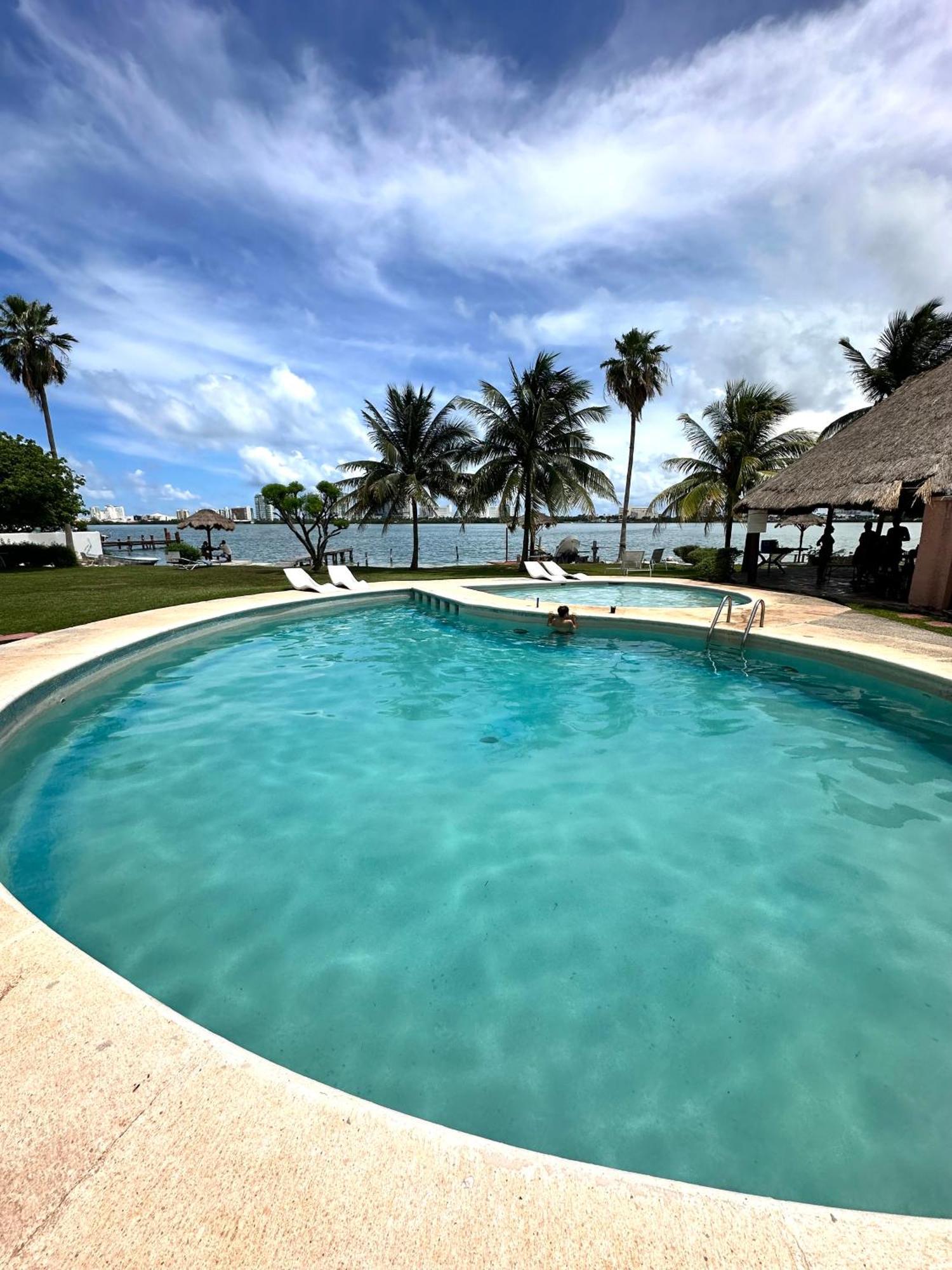Apartamento Hermoso Departamento En Zona Hotelera Frente A La Laguna Cancún