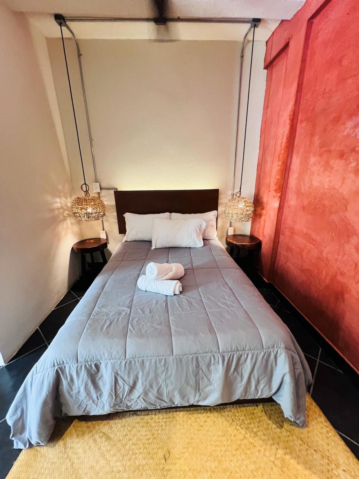 Khali Hotel