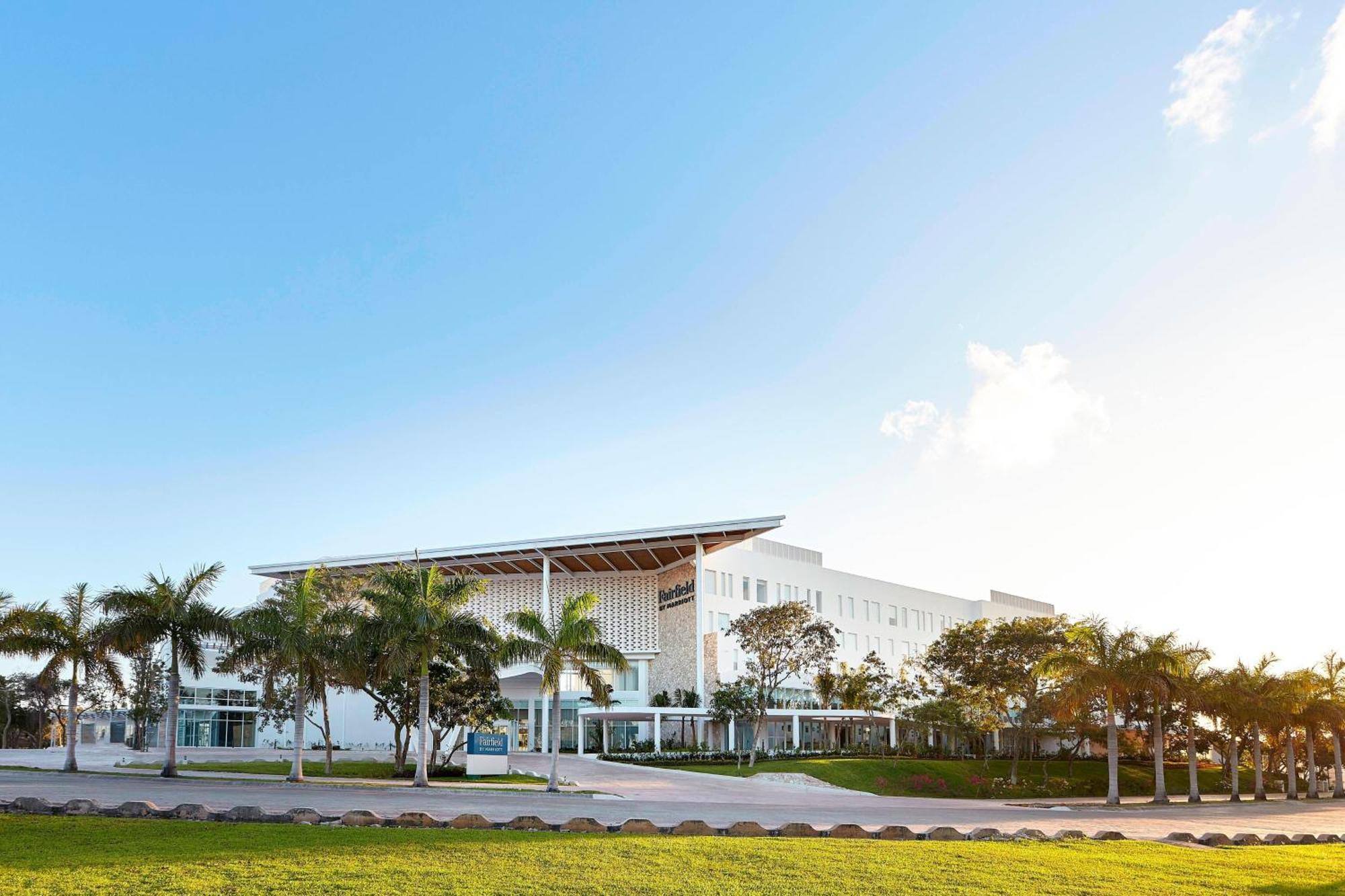 Fairfield & By Marriott Cancun Airport