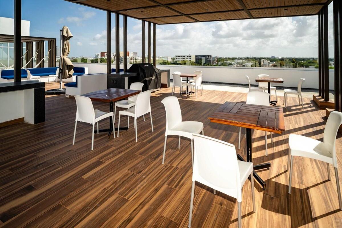 Barcelona Charming With Modern Design *