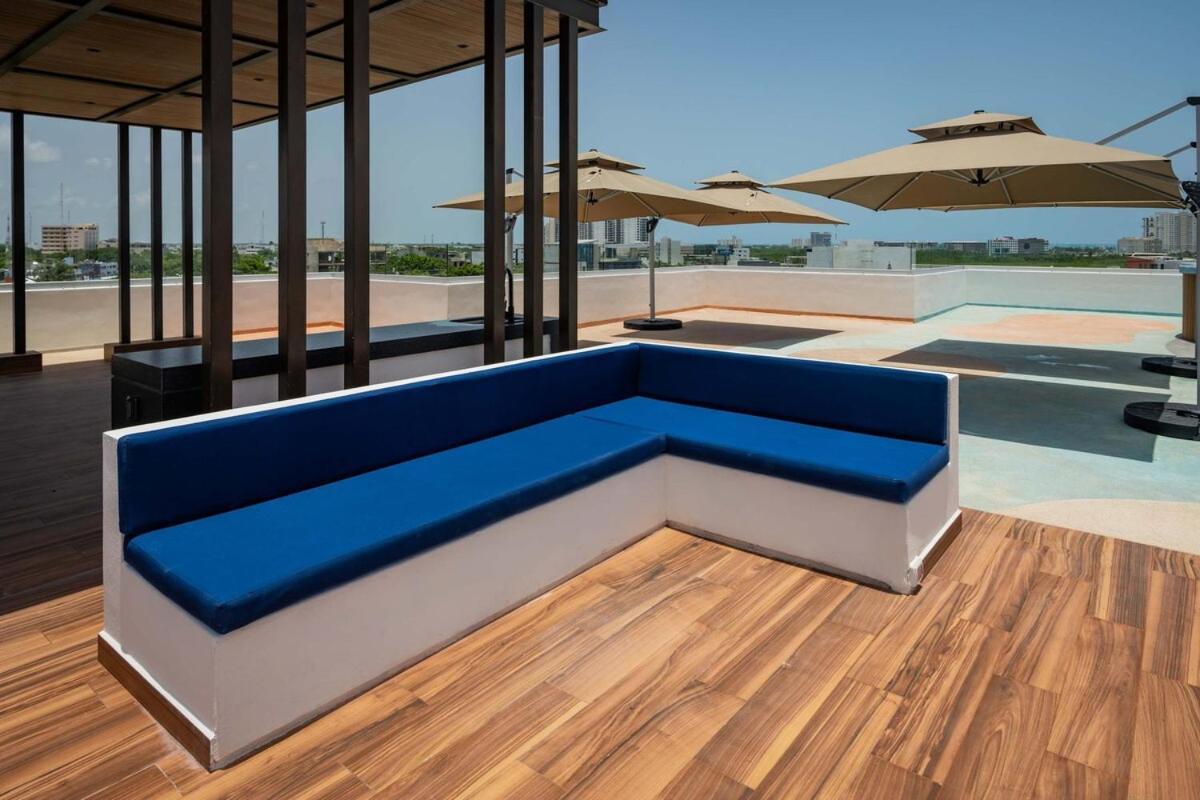 Barcelona Charming With Modern Design Cancun