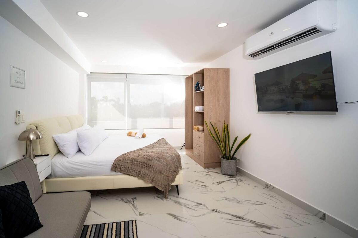 Barcelona Charming With Modern Design Cancun
