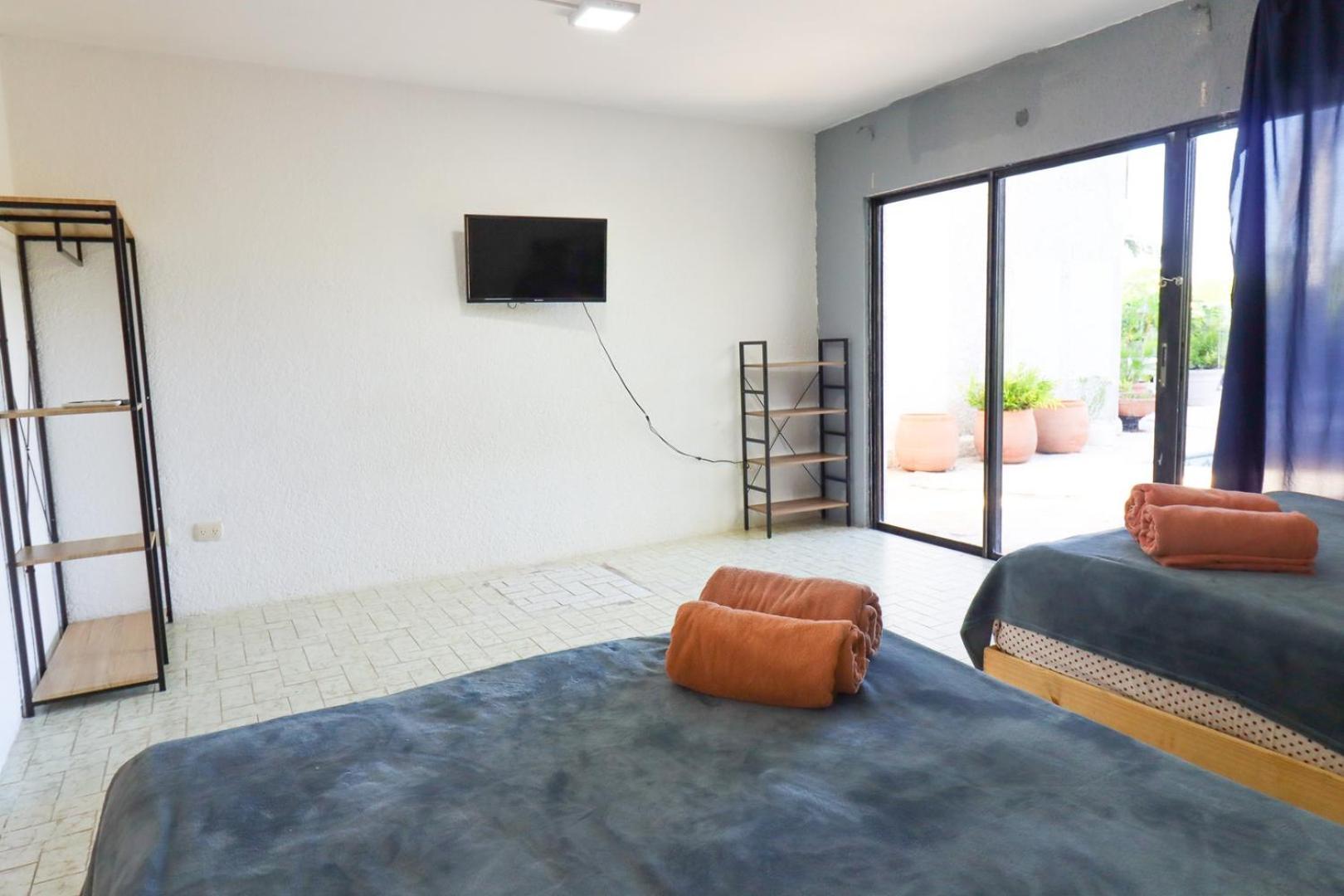 2 W/terrace & Pool In Apartment
