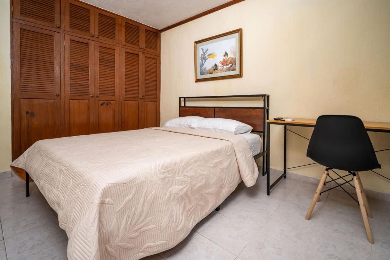 Casa Jurel Ideal Location In 2 Bedrooms Free Wifi And Kitchen *