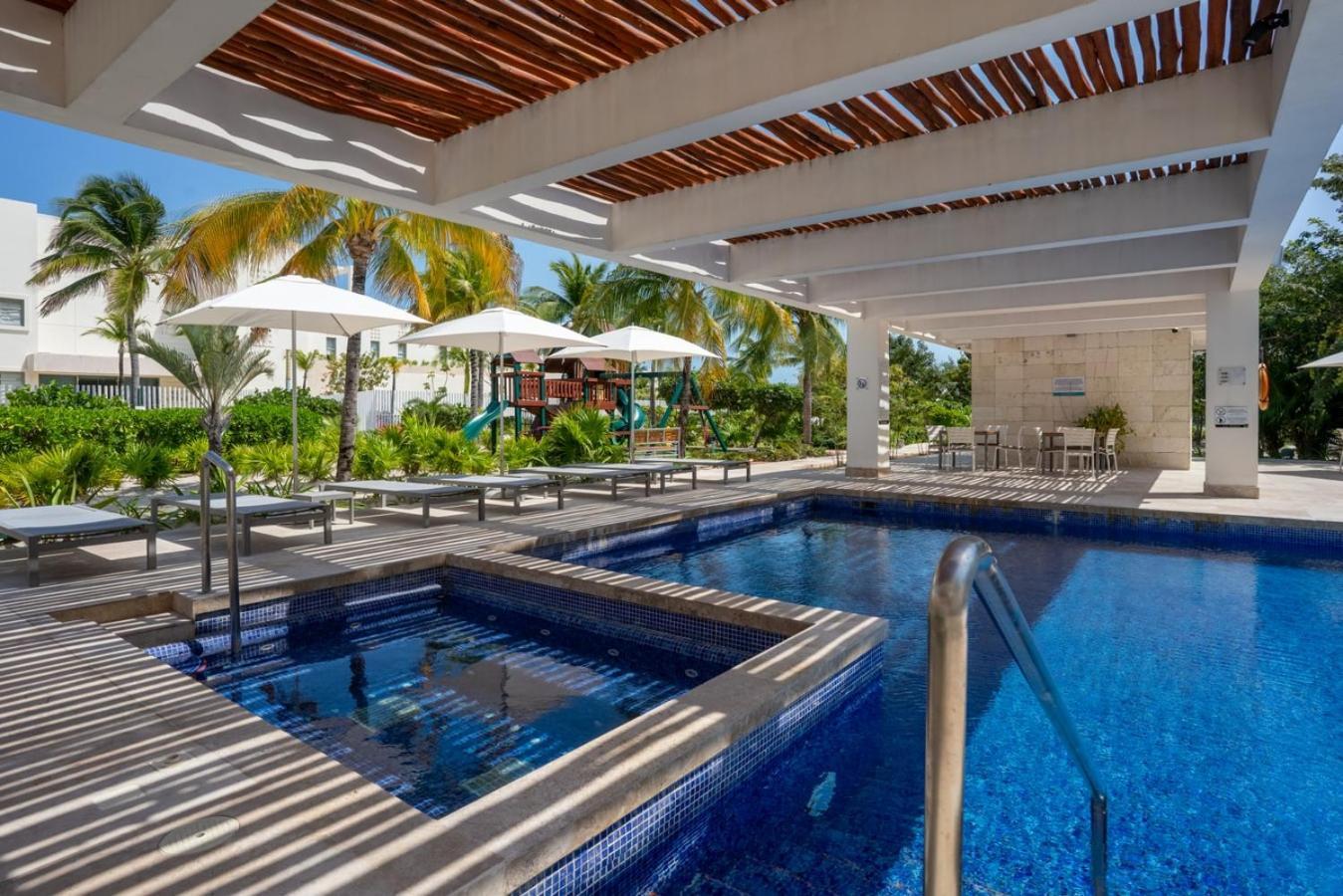 Apartamento 2br & Marina Front W/ Features *