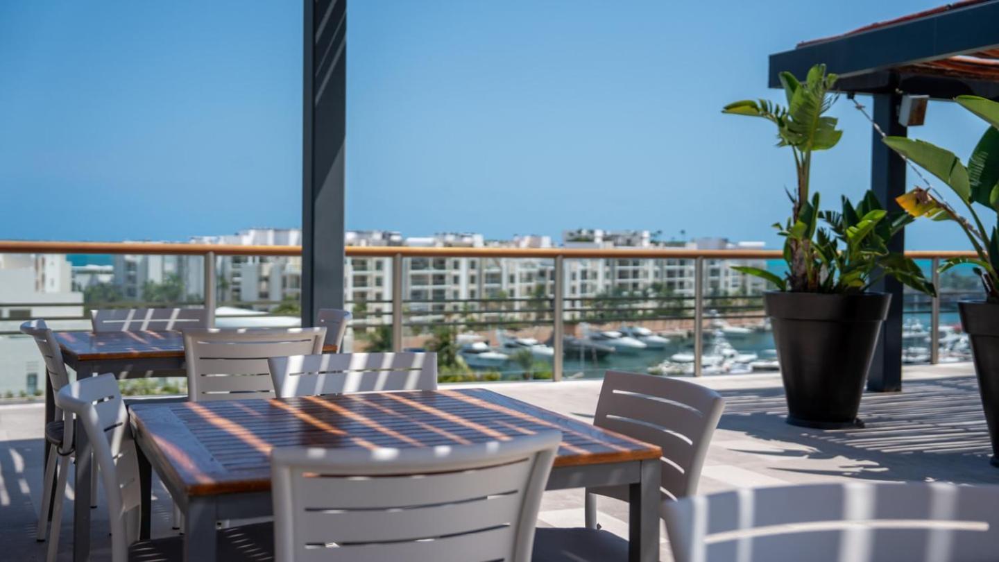 Apartamento 2br & Marina Front W/ Features *